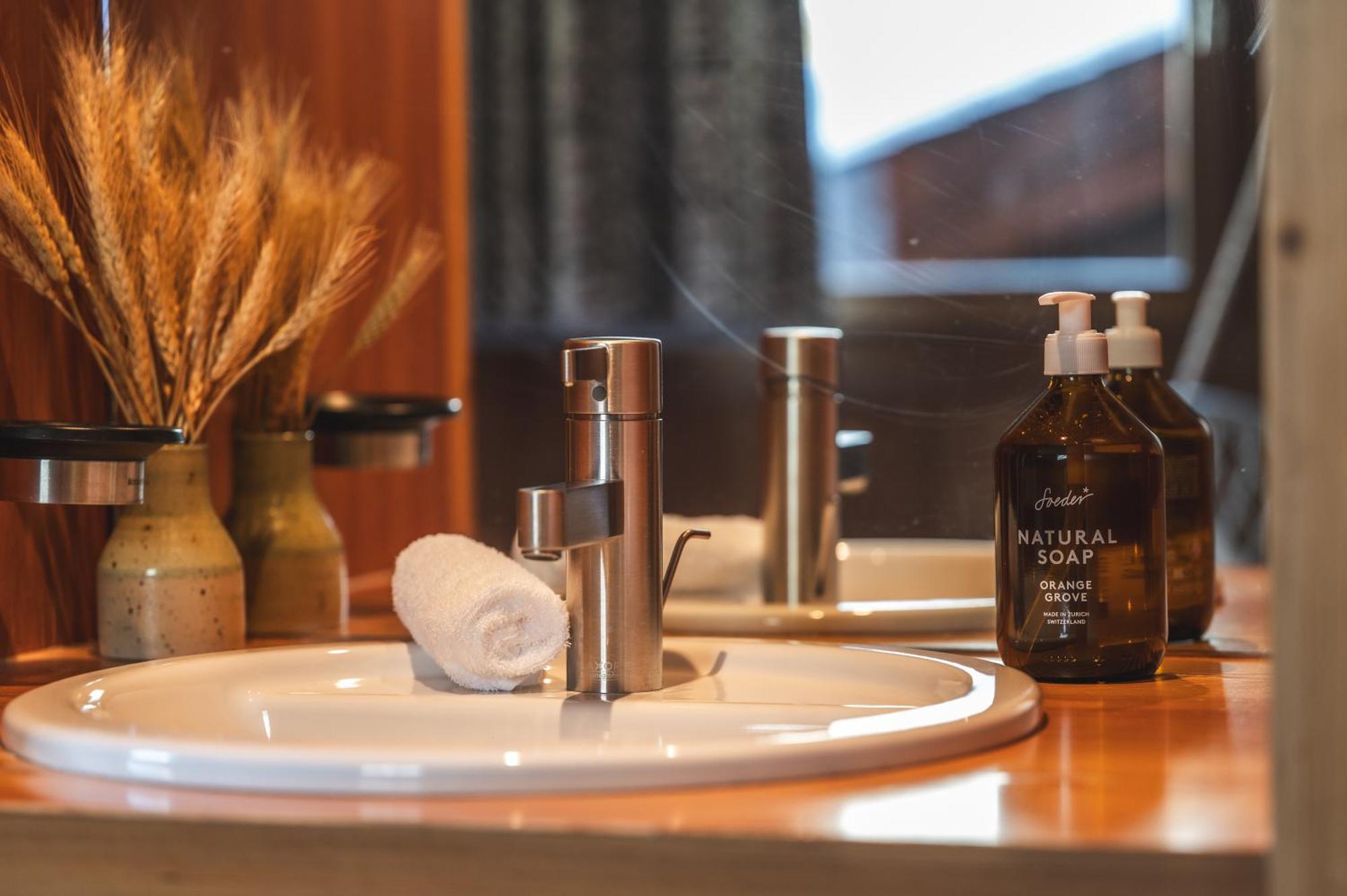 Sonnmatten Boutique Hotel & Apartments Zermatt Ngoại thất bức ảnh